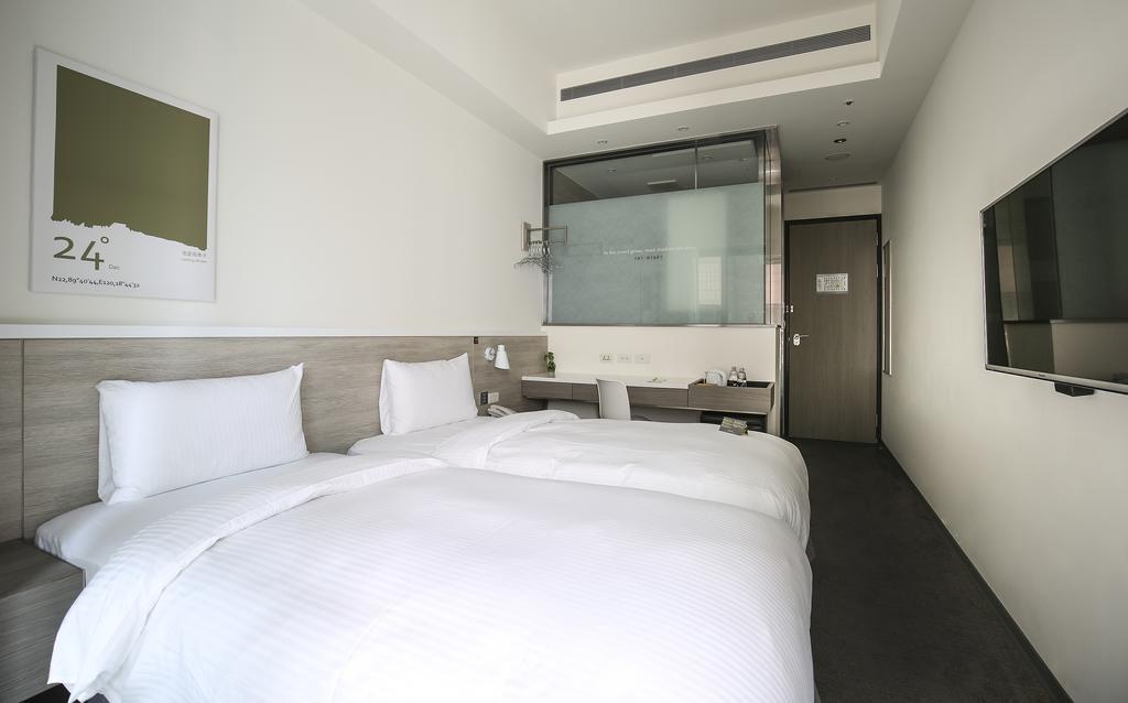 Cityinn Hotel Plus- Fuxing North Road Branch Taipei Room photo